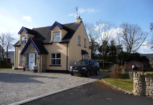 Delightful Beach House In Quaint Irish Village Rathmullan